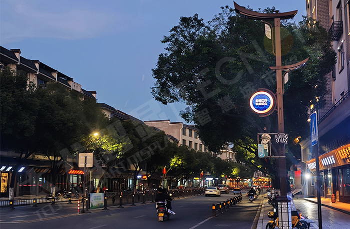 LED lamp pole screens, smart lamp poles