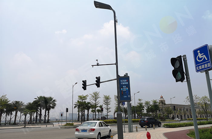 LED lamp pole screens, smart lamp poles